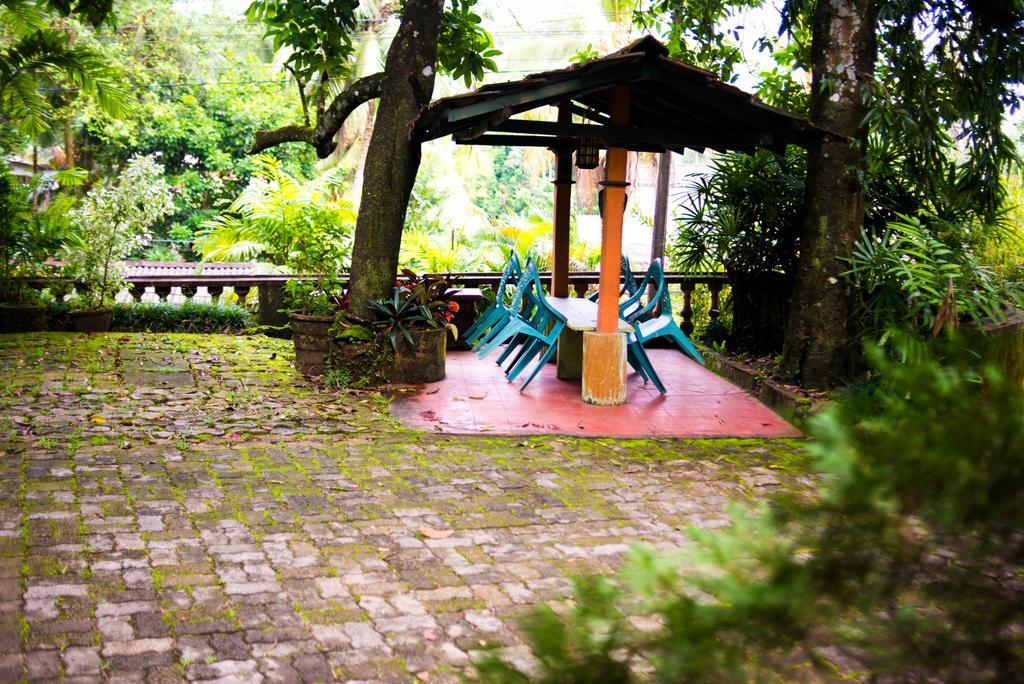 Hotel Gem Land Ratnapura Zewnętrze zdjęcie