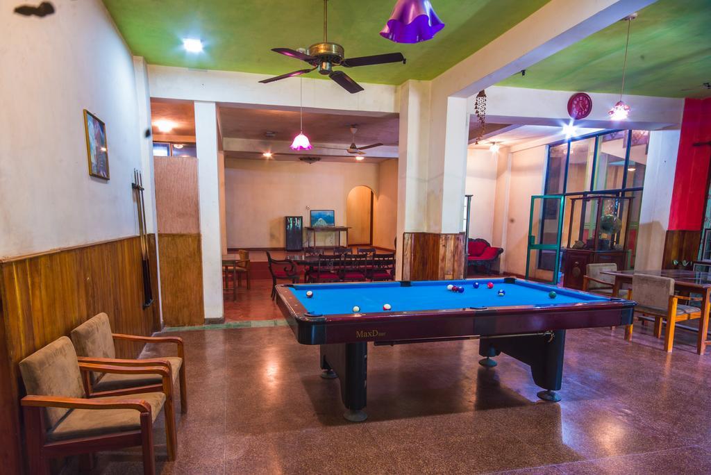 Hotel Gem Land Ratnapura Zewnętrze zdjęcie