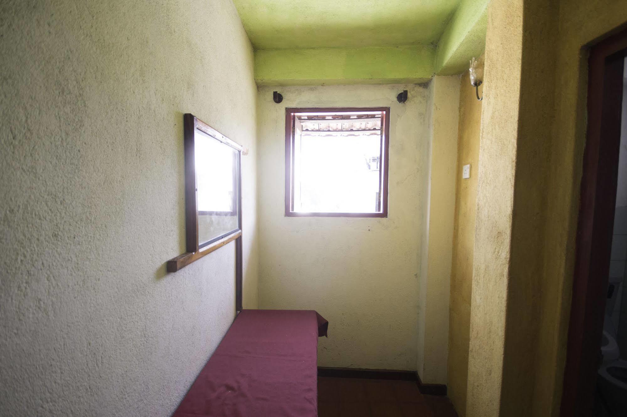 Hotel Gem Land Ratnapura Zewnętrze zdjęcie