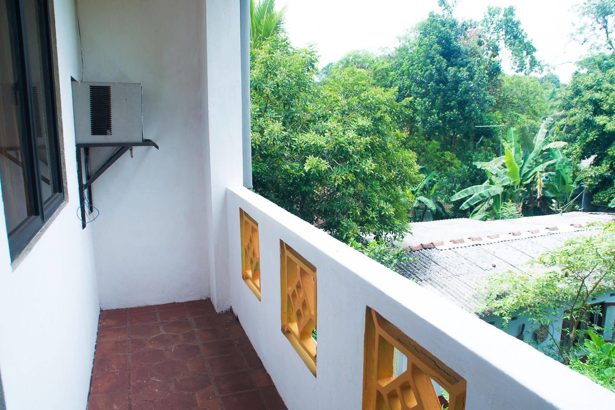 Hotel Gem Land Ratnapura Zewnętrze zdjęcie