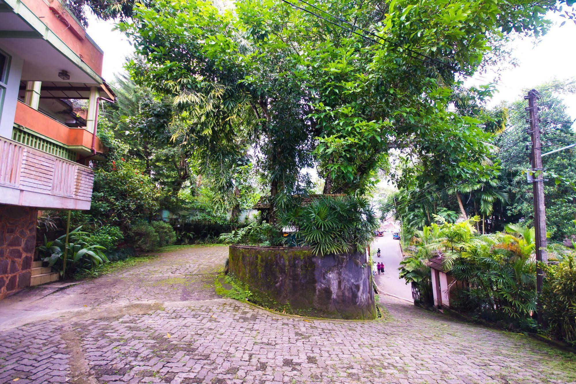 Hotel Gem Land Ratnapura Zewnętrze zdjęcie